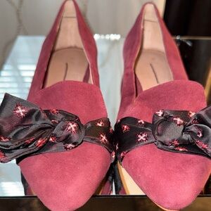 Women’s Burgundy Suede Pointed-Toe Loafers with Decorative Bow